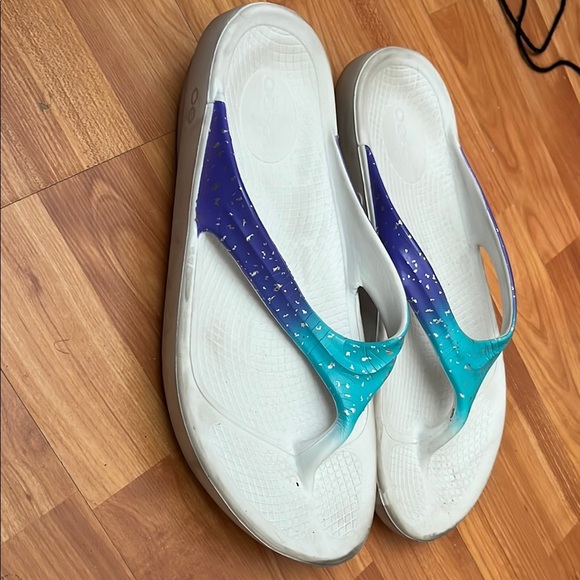 Oofos Recovery Sandals Women's Gradient Flip Flops - Size 11/ 42 - Picture 2 of 6